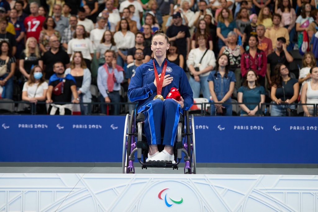 “DON’T LET YOUR CIRCUMSTANCES DEFINE YOU.” SMITH DOMINATES OPPONENTS AND HURDLES SETBACKS ON THE WAY TO&nbsp;GOLD.